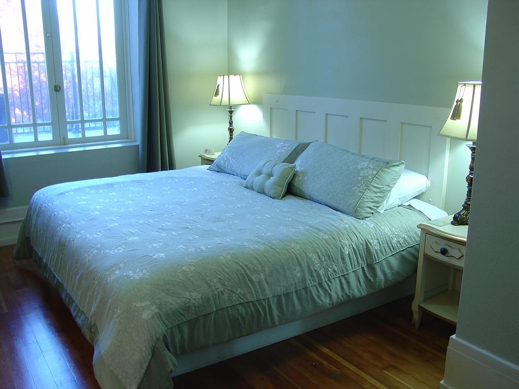 Centralia Square Grand Ballroom And Vintage Hotel Chambre photo